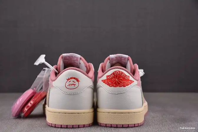 HYPE AJ Scott x DM7866-600 Low Travis 1 SP OG 0527